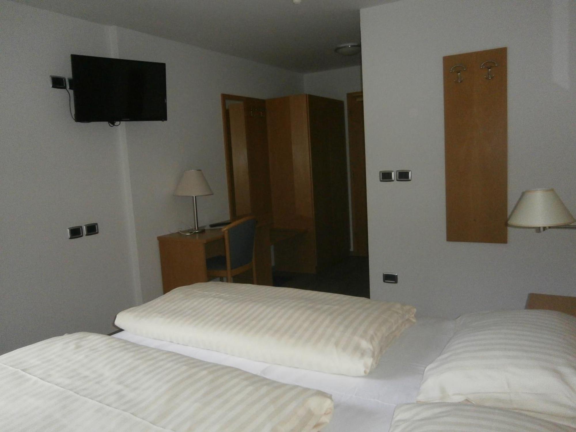 Hotel Schoelzhorn Superior Racines Bilik gambar